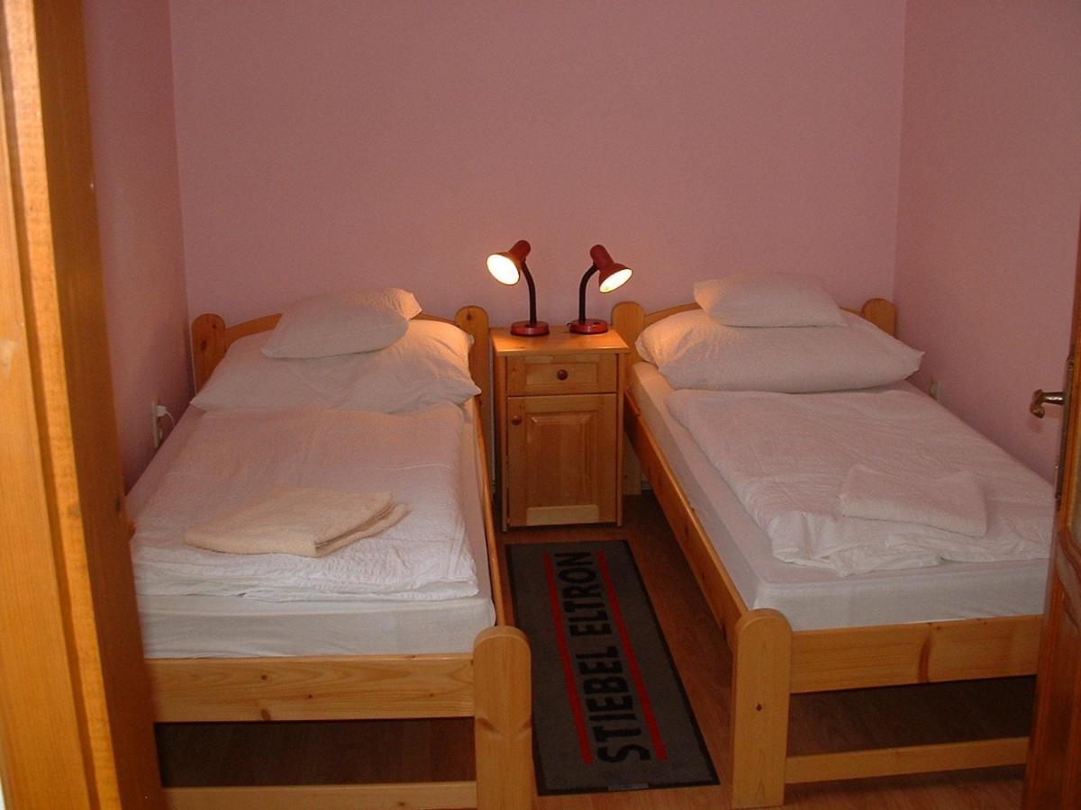 Apartmanhaz Cedrus 8 ซาลาคาโรส ห้อง รูปภาพ